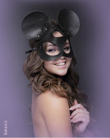 BDSM Mask Mouse